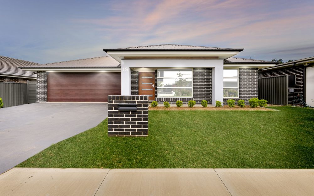 19 McNeill Circuit, Oran Park